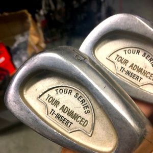 Golf wedges 2 pc set Tour select RH